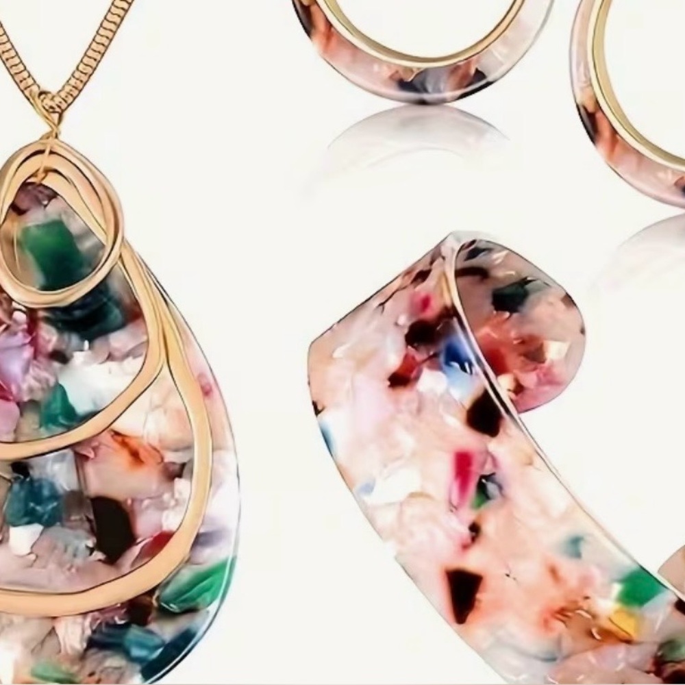 Elegant Multicolor Jewelry Set
